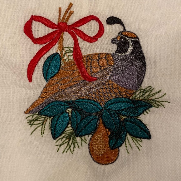 Pair of Festive Tea Towels with a Partridge in a Pear a tree Design - Picture 6 of 7